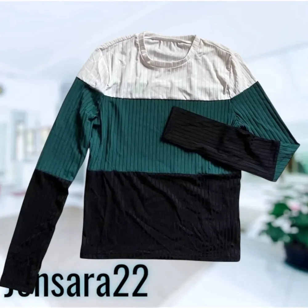 Colorblock Blouse - Picture 1 of 6